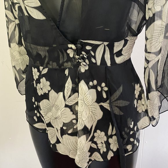 Rockmans Sheer Wrap Blouse/Top, Black w Cream Floral Print, Size 12 - Picture 4 of 10